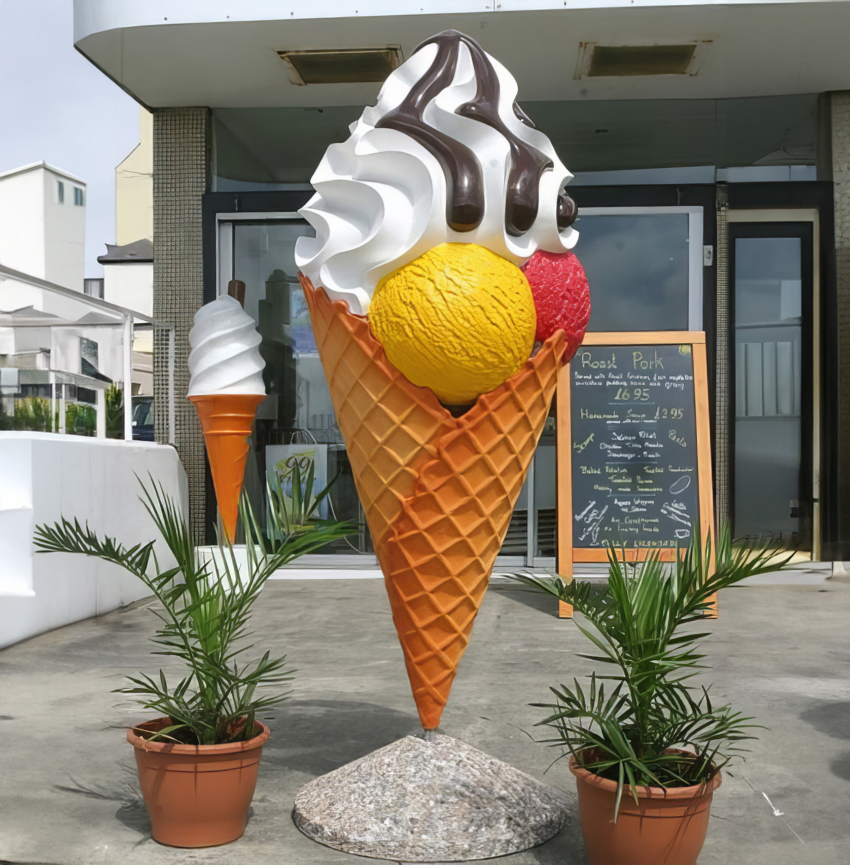 Grande figurine publicitaire de glace dessert. 1 Duża figura reklamowa Deser Lodowy