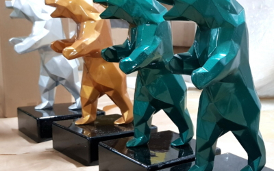 Statuettes Façonnées à la Main – Un Art qui Émerveille