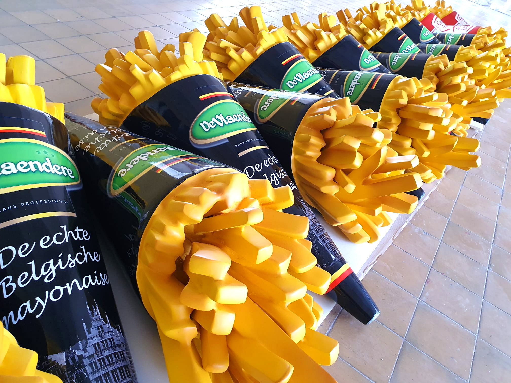 Reklamowe frytki wiszące z uchwytem 2 Reklamowe frytki wiszące z uchwytem