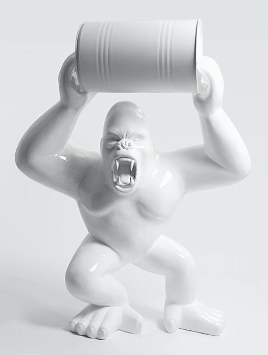 Grande figurine de gorille avec un tonneau 3 Duży goryl figura z beczką