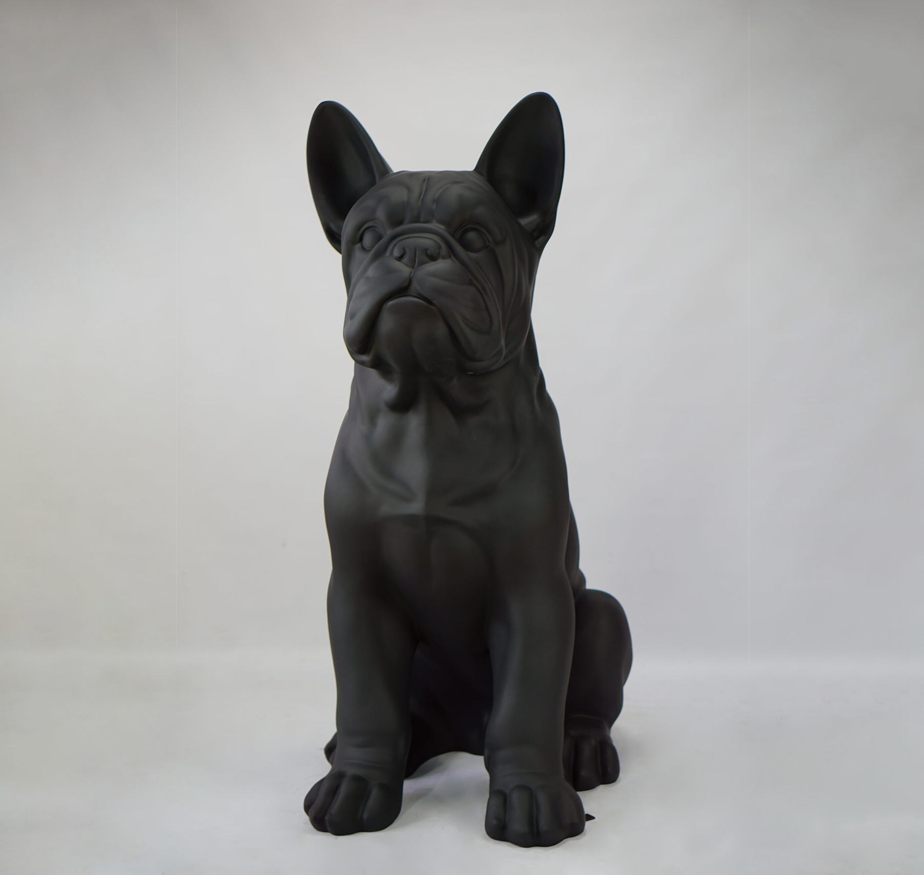Grande figurine de bouledogue français pies Duża figura bulldog francuski „Juki”- wersja jednokolorowa