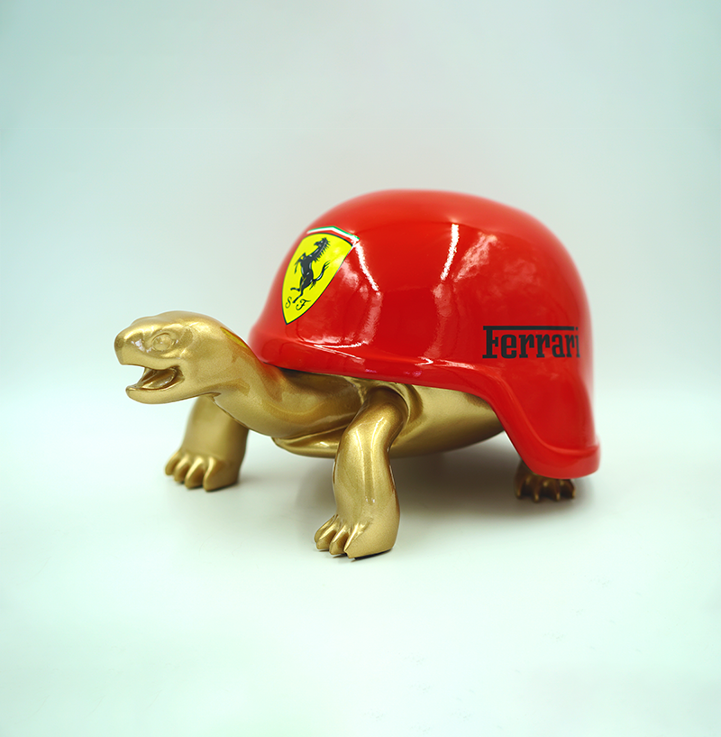 Tortue en casque - Ferrari 1 Żółw w kasku - ferrari
