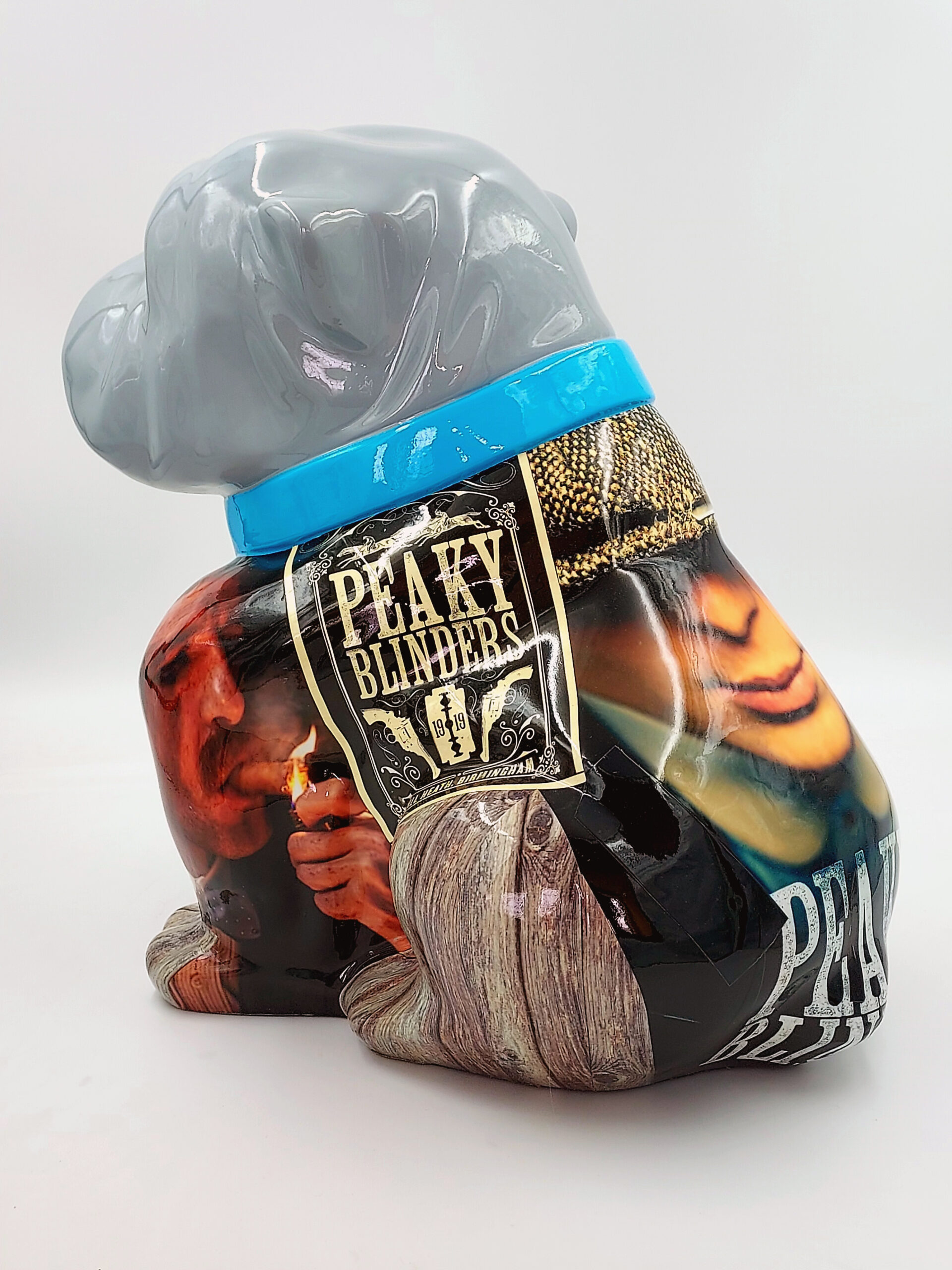 Chien Bulldog Angelo 40cm - Peaky Blinders 2 pies Bulldog Angelo 40cm - Peaky Blinders