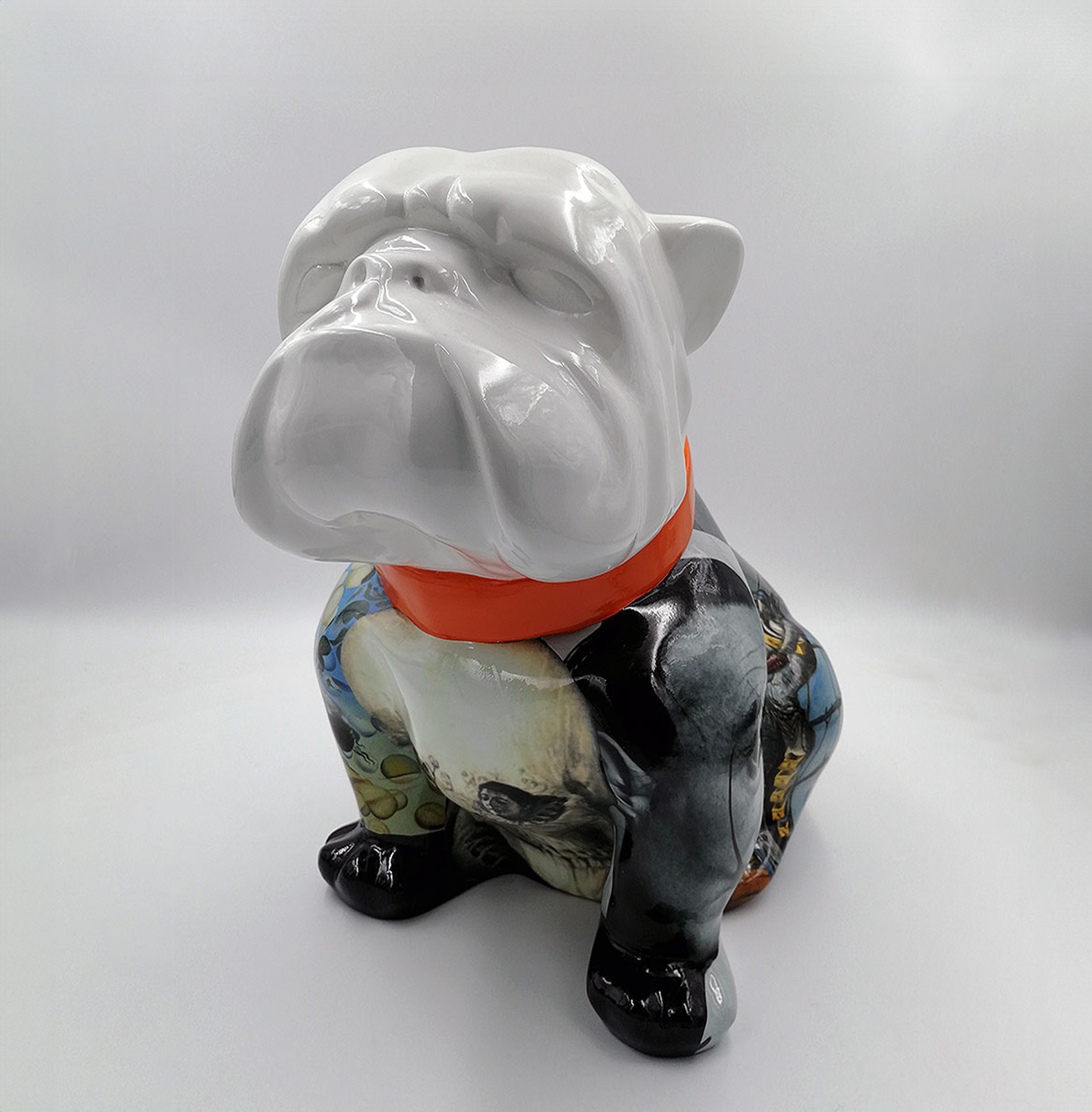 Chien Bulldog Angelo 40cm - Moustache 1 pies Bulldog Angelo 40cm - Mustache