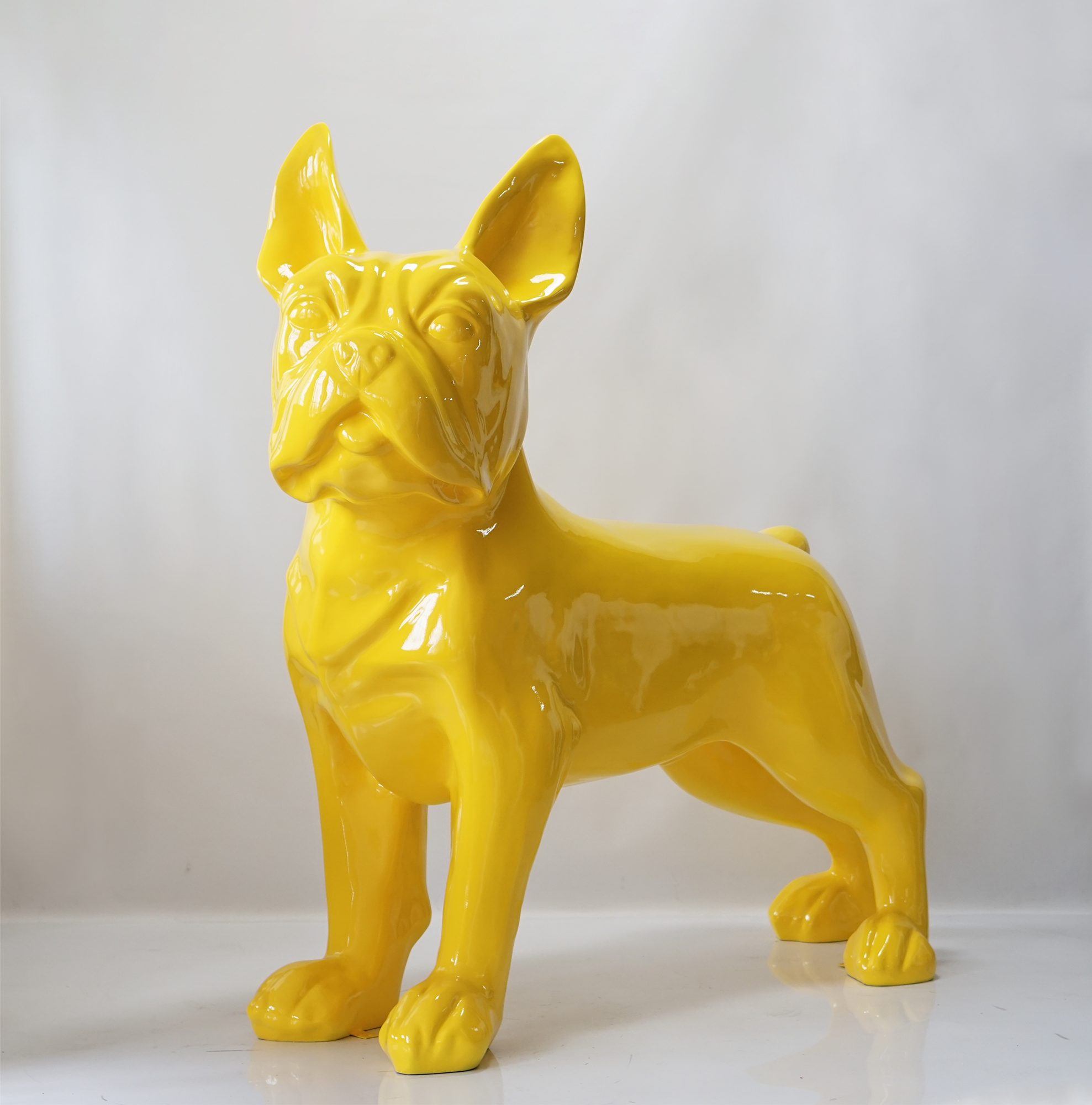 Grande figurine de bouledogue français - Jaune 1 pies Duża figura Bulldoga Francuskiego - żółty