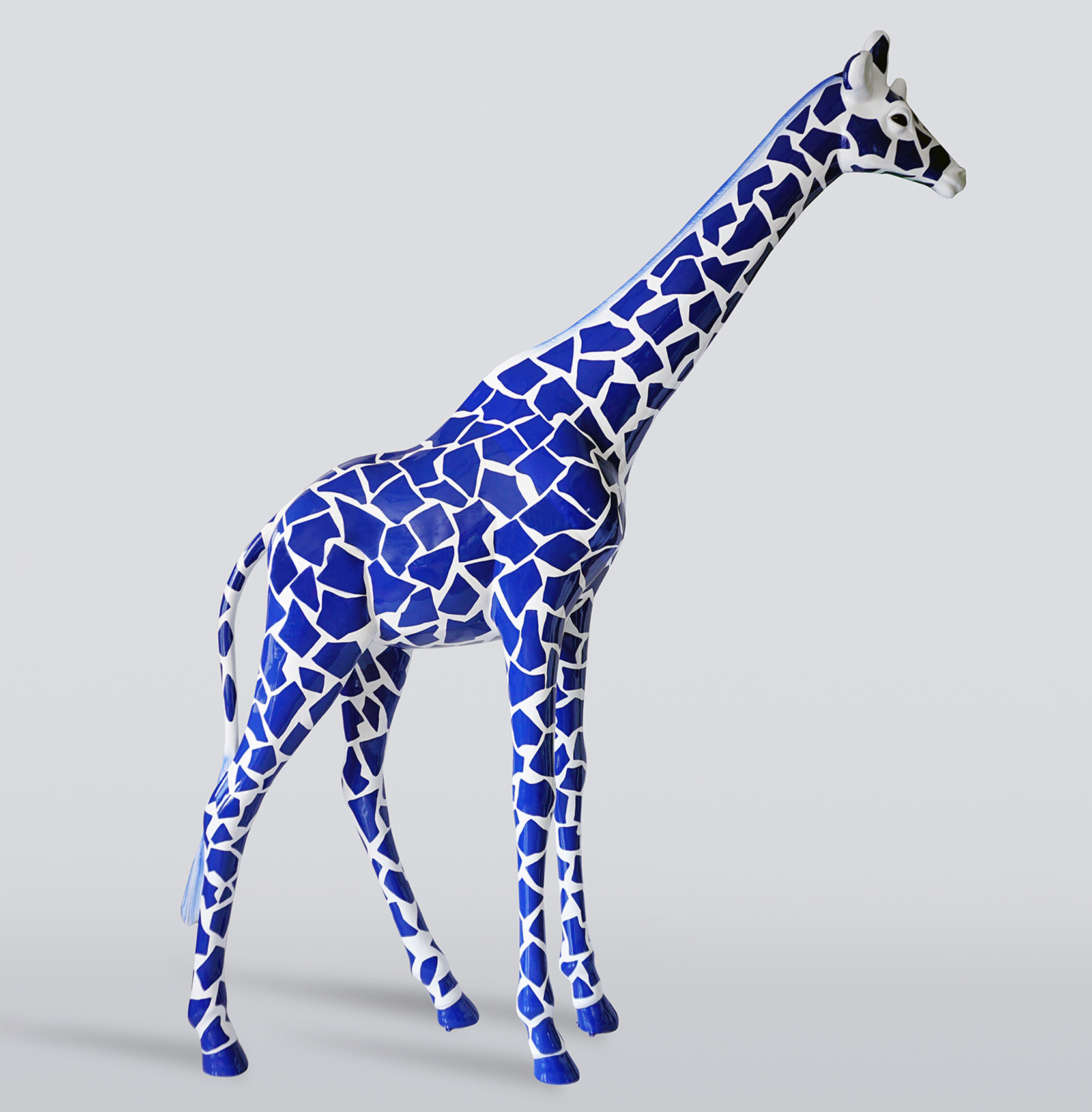 Grande figure d'une girafe de taille naturelle - moderne 1 Duża figura żyrafa naturalnej wielkości - modern