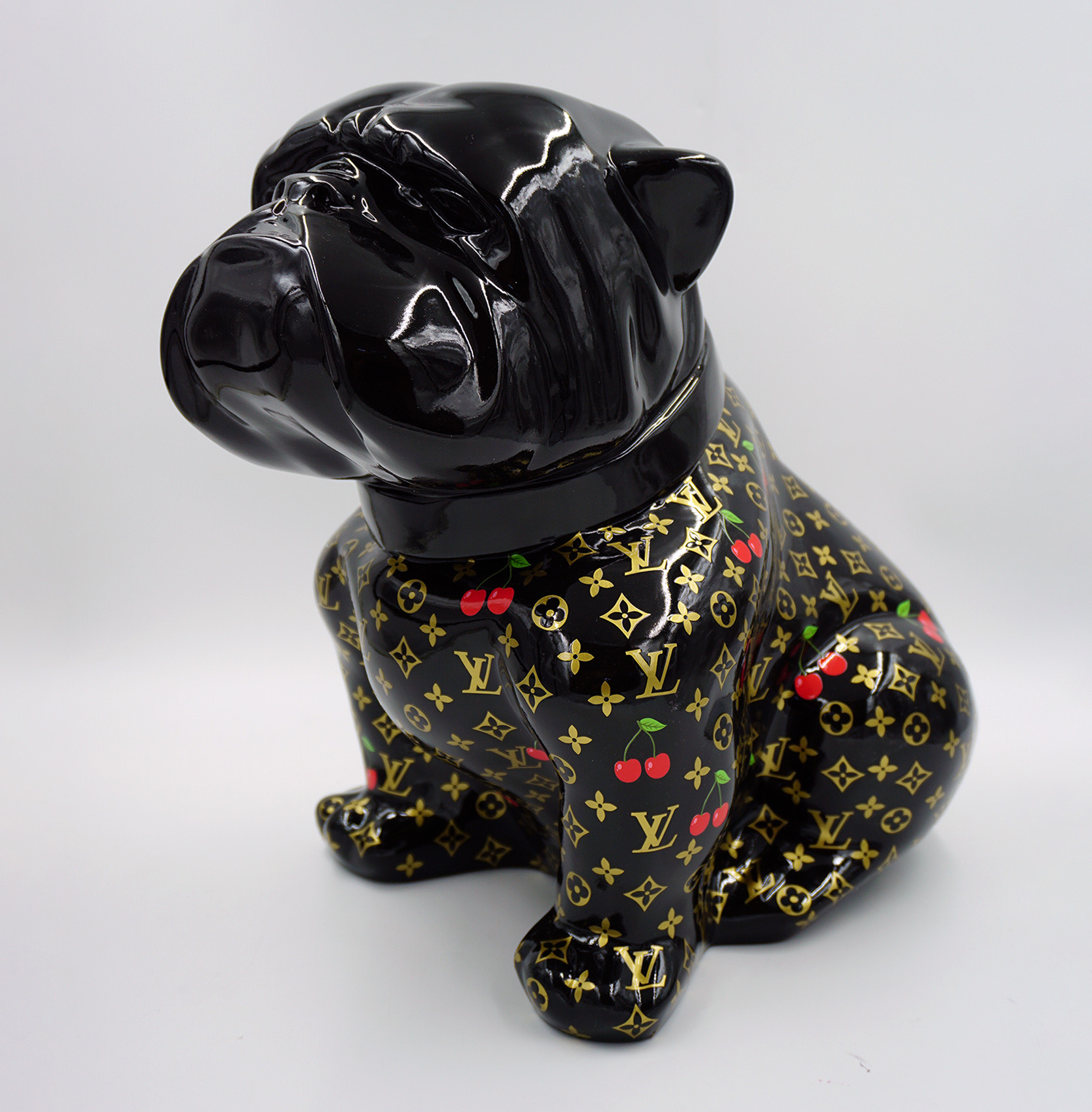 Bulldog Angelo 60cm Dog - Cherry Monogram 1 pies Bulldog Angelo 60cm - Monogram wiśnie