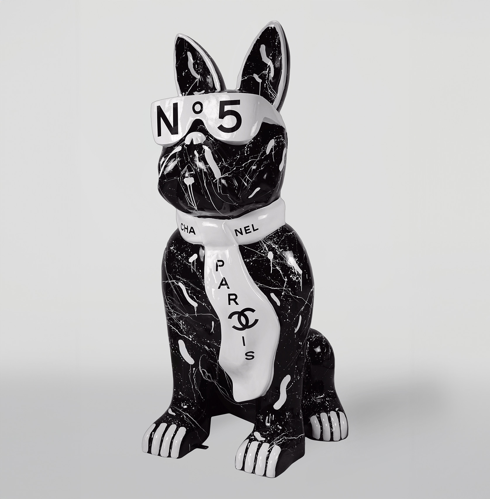 Grand figurine de bouledogue avec cravate et lunettes - No.5 Noir 1 pies Duża figura bulldoga z krawatem w okularach – No.5 Czarna