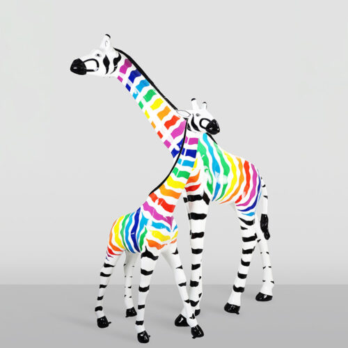 Grande Figurine Giraffe Taille Naturelle – Rayures Zebra Colorées