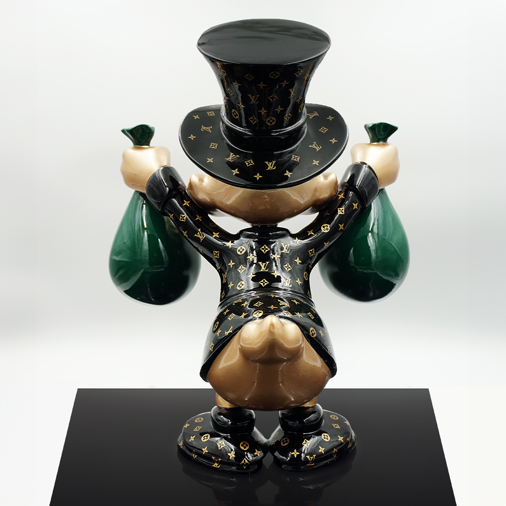 Figurine Décorative – Mini Picsou avec des Sacs d’Argent 2 Figurine Décorative – Mini Picsou avec des Sacs d’Argent – Image 2